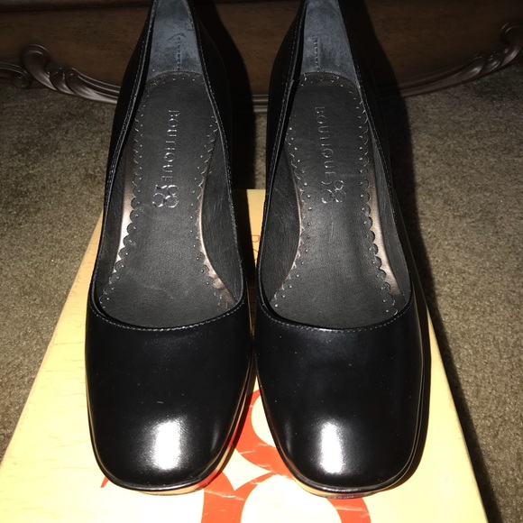 Beautiful black wedge shoe - Picture 5 of 5